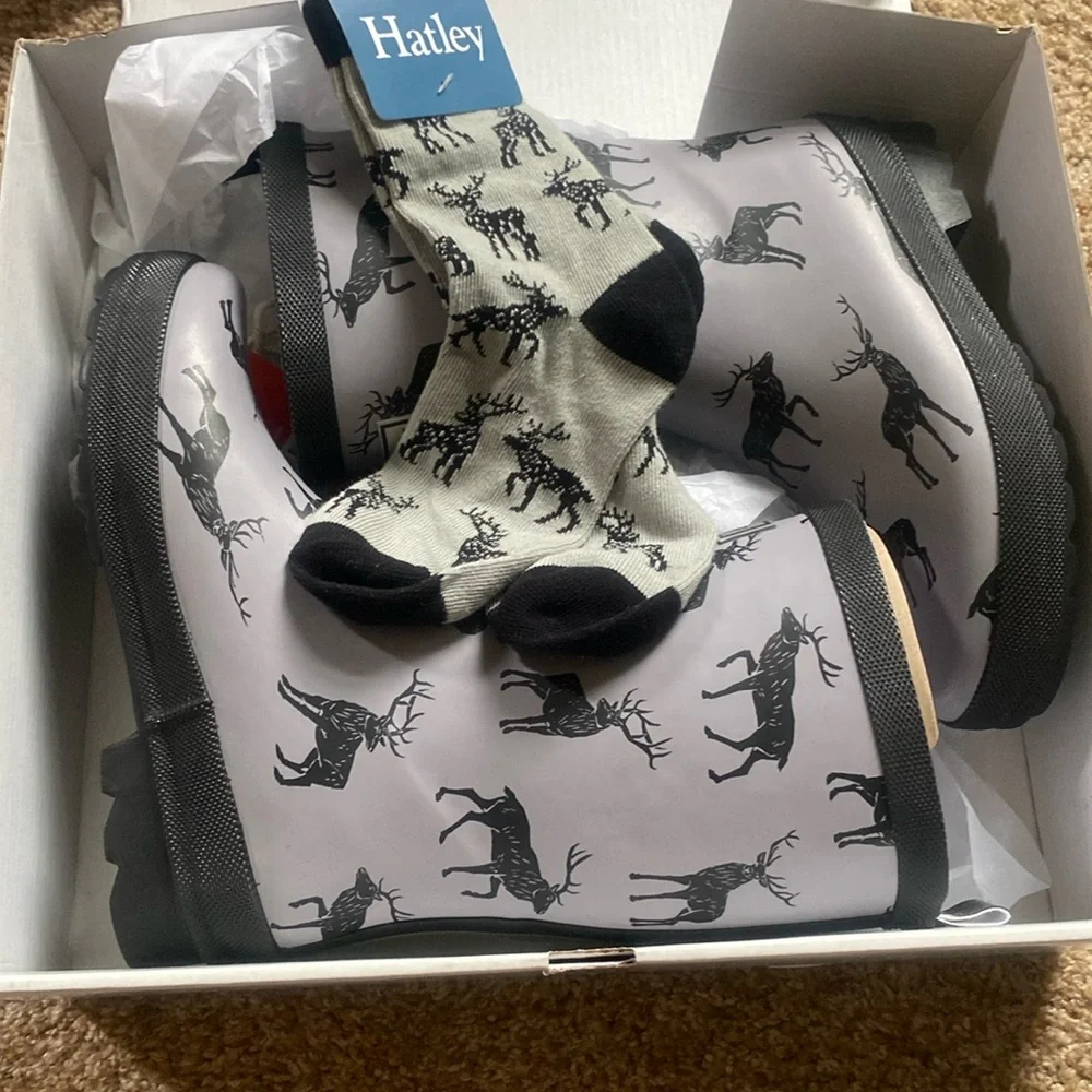 NWT Hatley Magestic Elk Matte Boots & socks